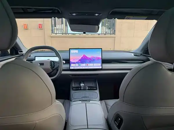 Geely Galaxy Starshine 8 2026