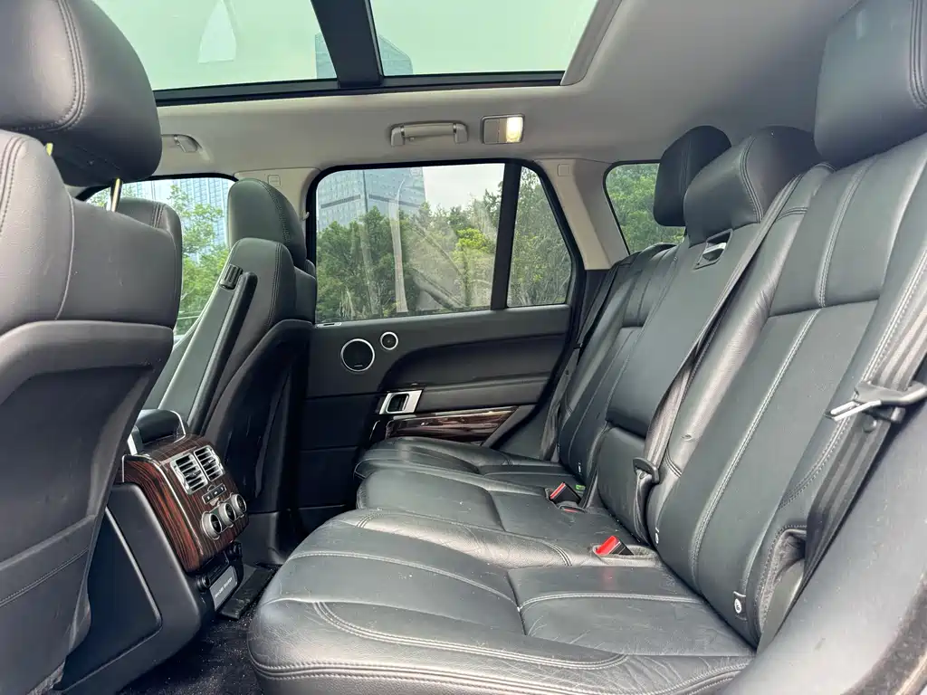Land Rover Range Rover 2017 — фото 13