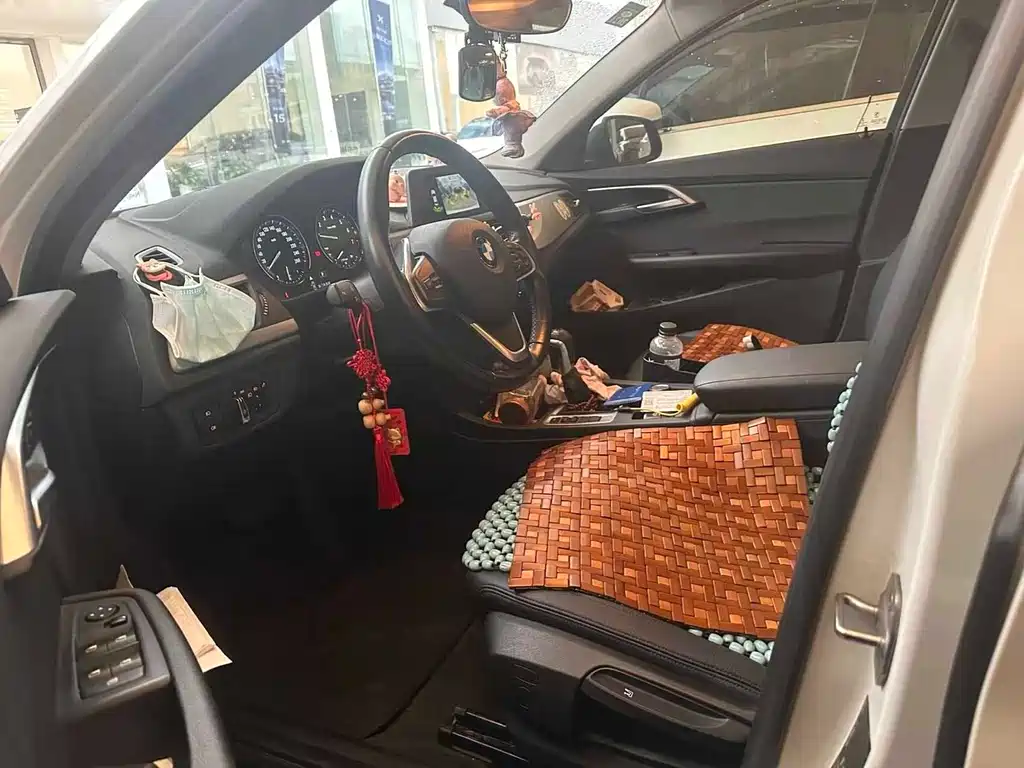 BMW 1 Series 2019