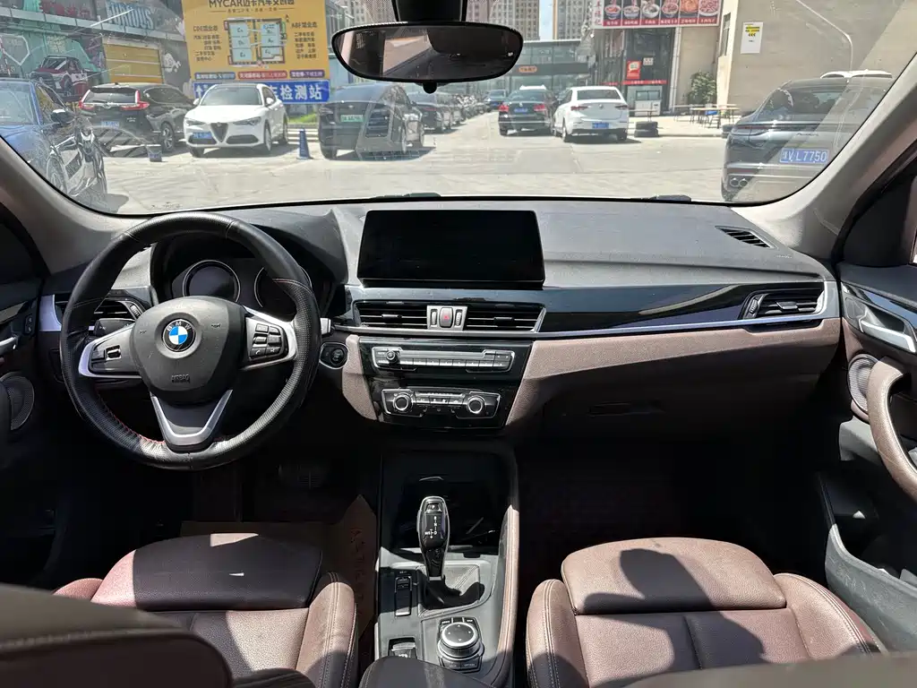 BMW X1 2022 — фото 12