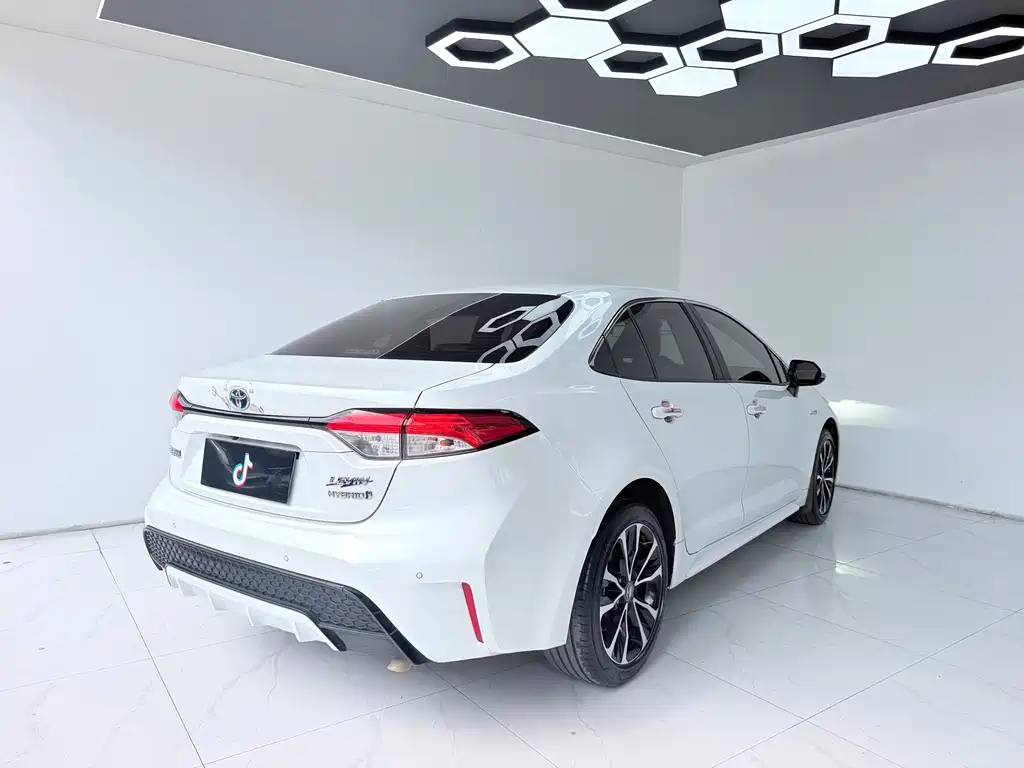 Toyota Levin 2021 — фото 9