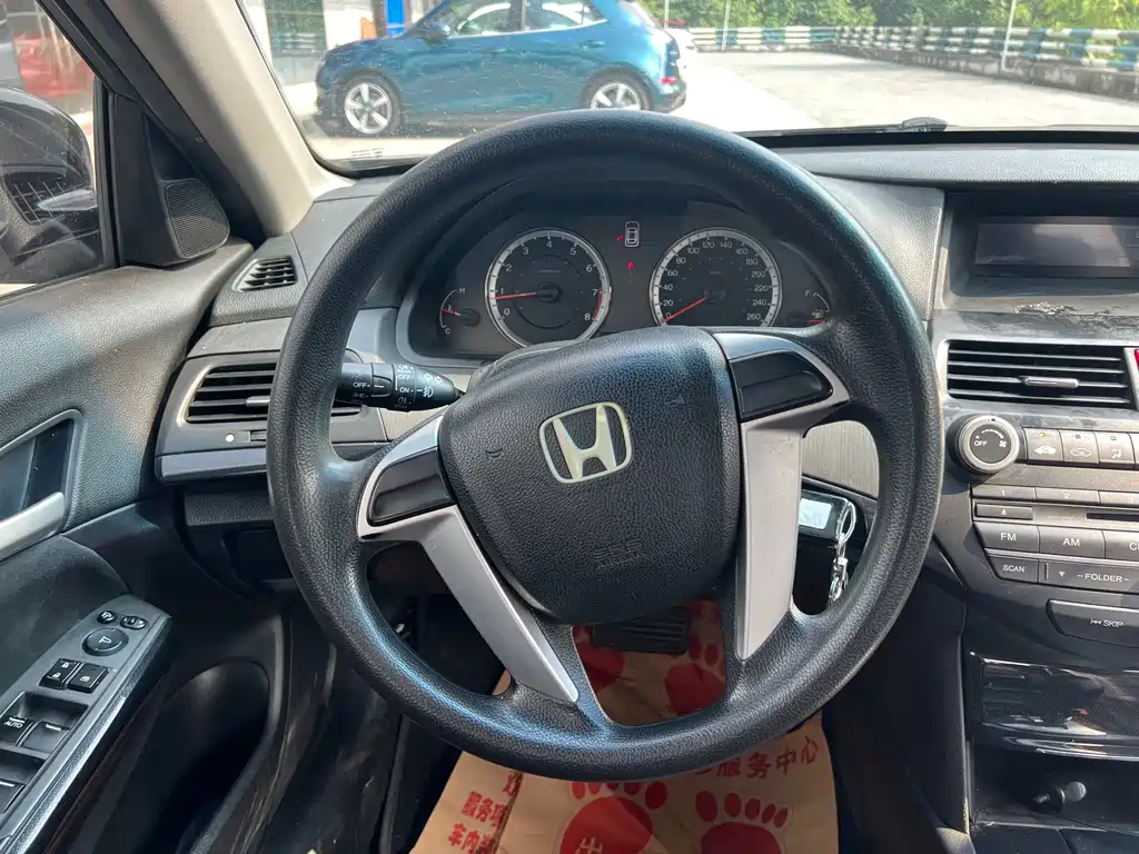 Honda Accord 2013 — фото 14