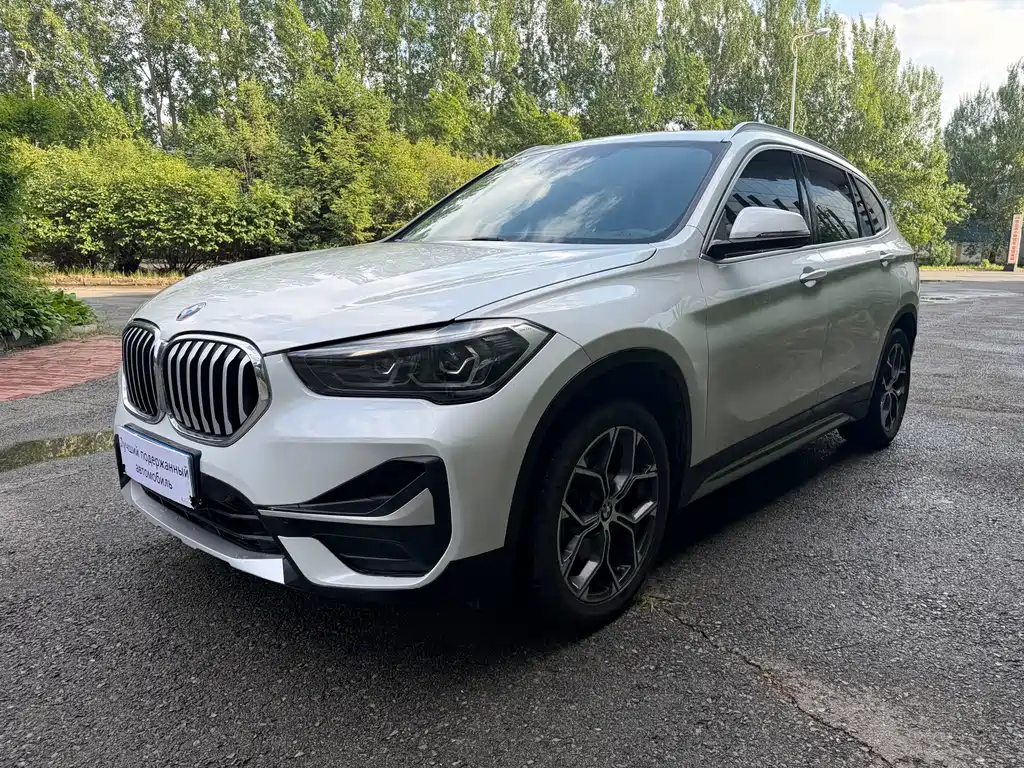 BMW X1 2020 — фото 1