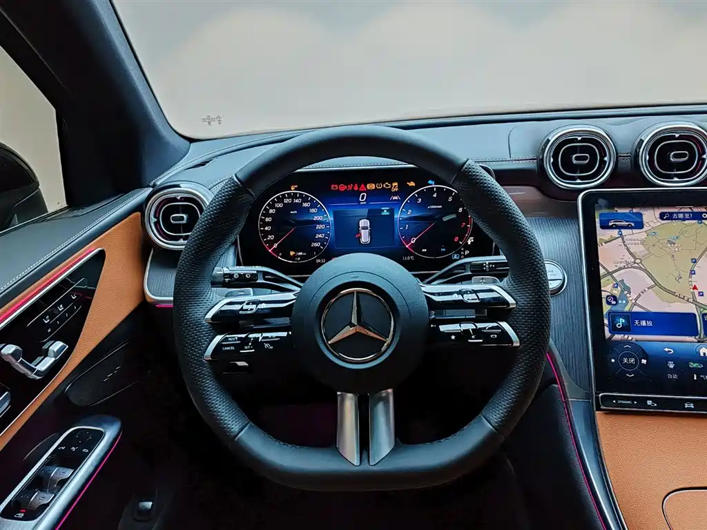 Mercedes-Benz GLC 2025 — фото 13