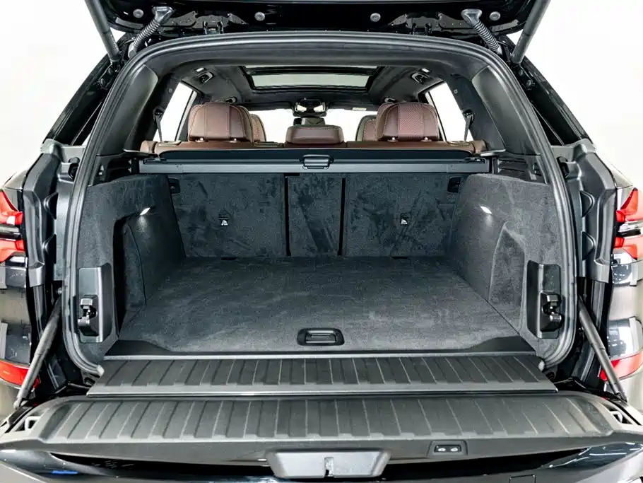 BMW X5 2025 — фото 23