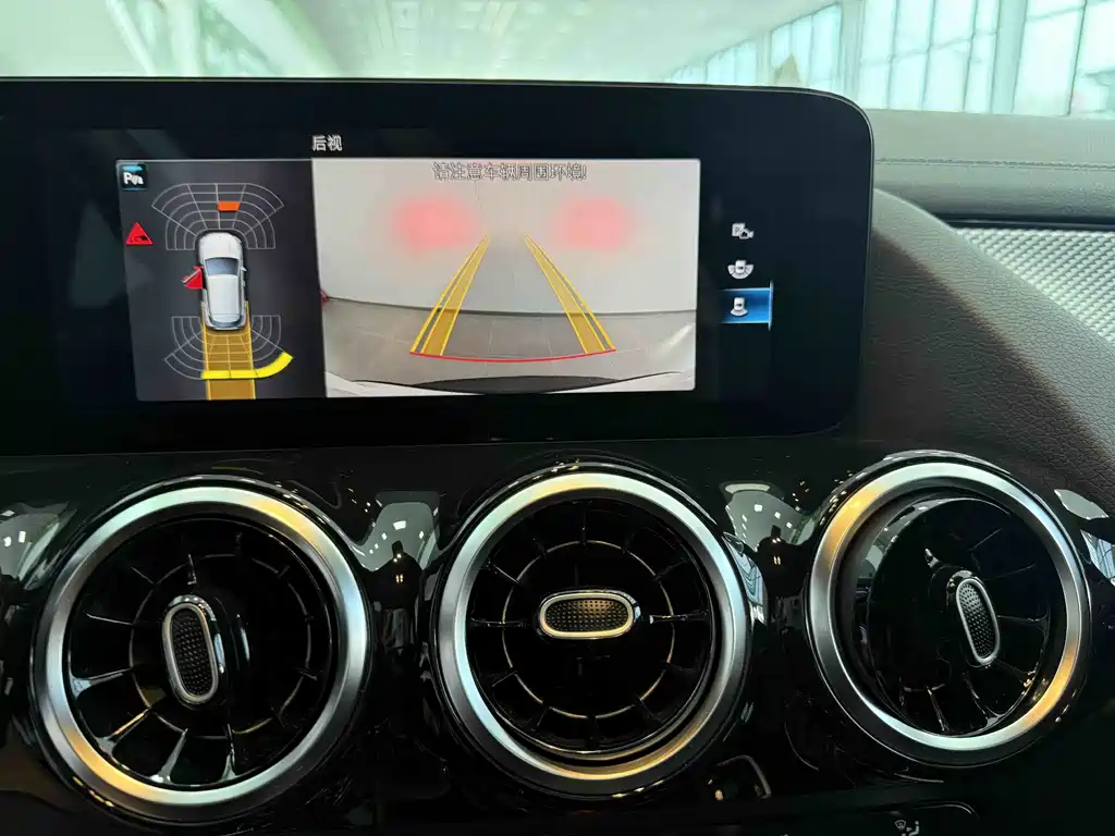 Mercedes-Benz GLA 2021 — фото 15