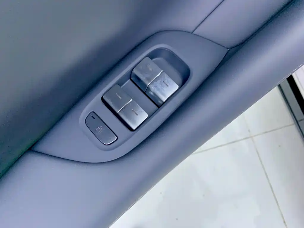 Xiaomi YU7 2025 — фото 31