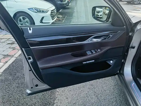 BMW 7 Series 2017