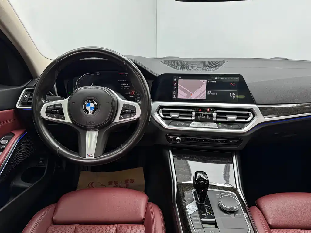 BMW 3 Series 2022 — фото 17