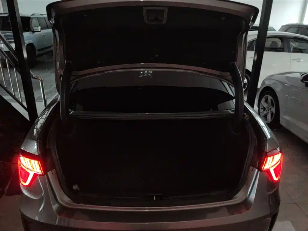 Lynk & Co 03 2022 — фото 19