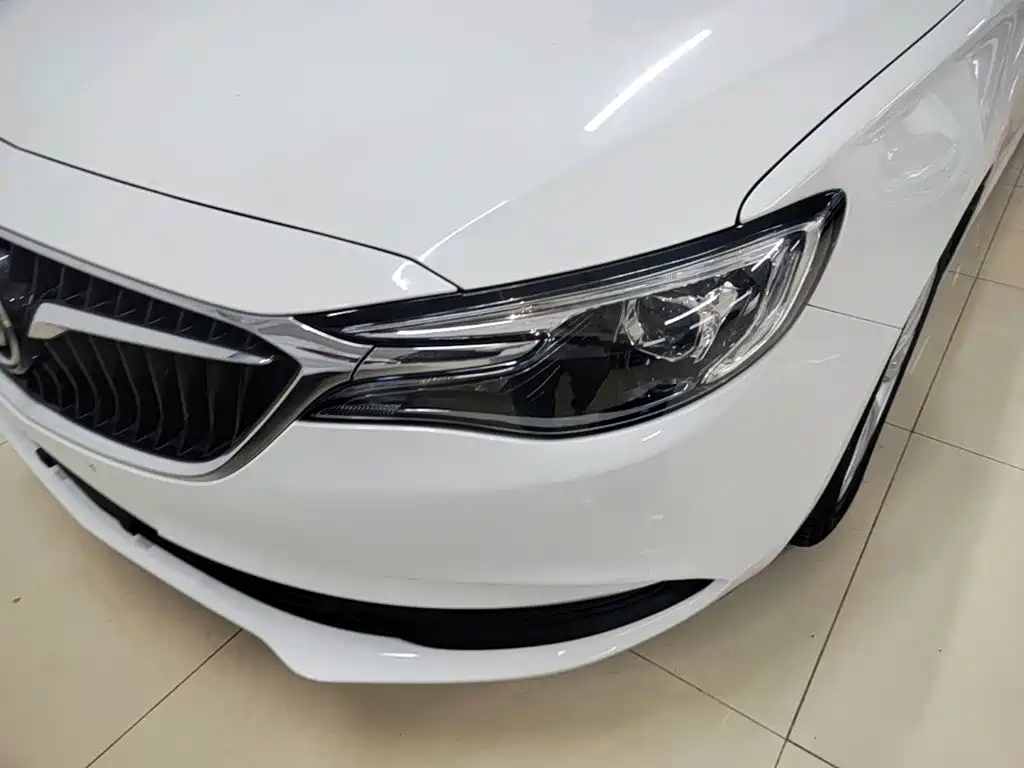 Buick Excelle 2022 — фото 24