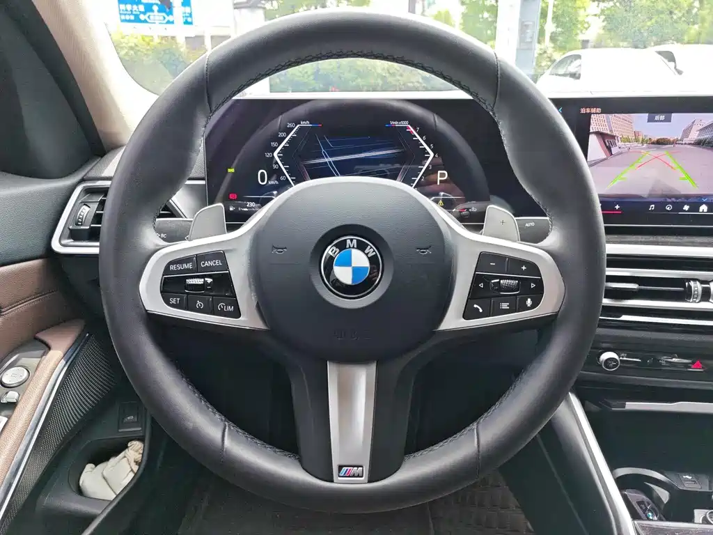 BMW 3 Series 2024 — фото 14