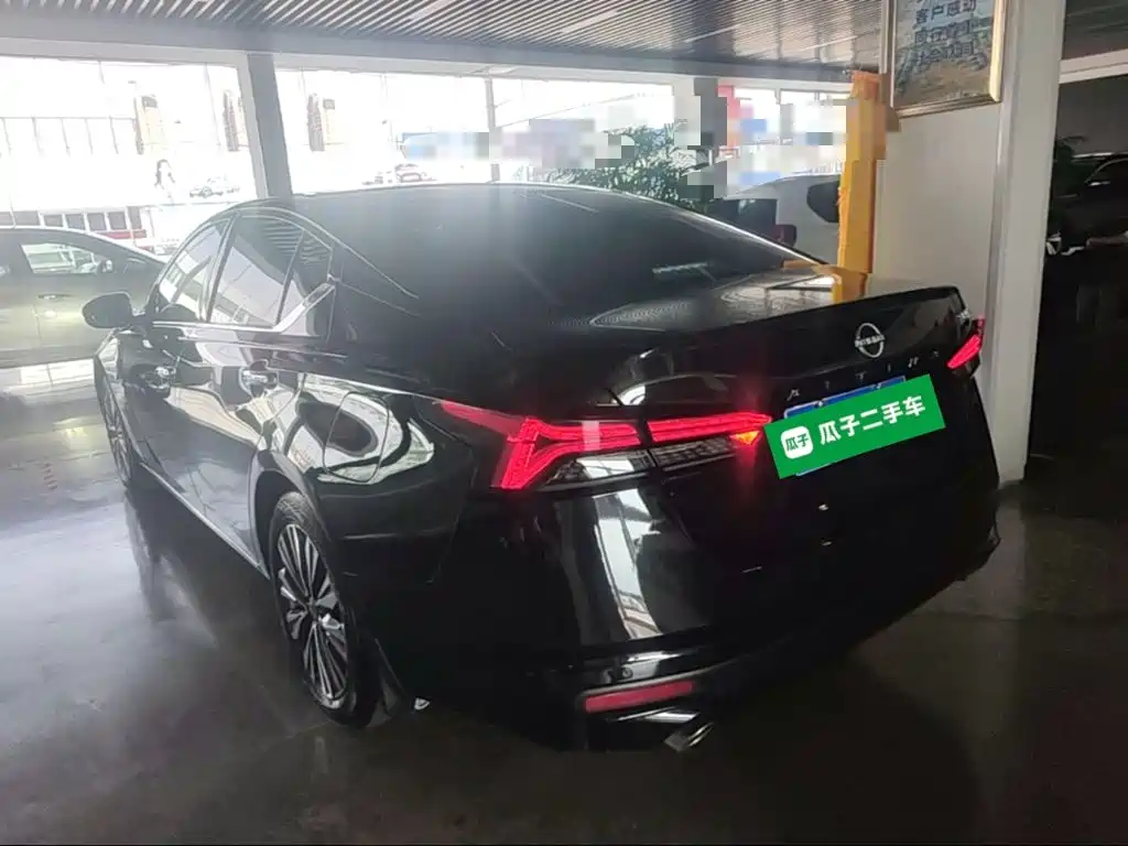 Nissan Teana 2024