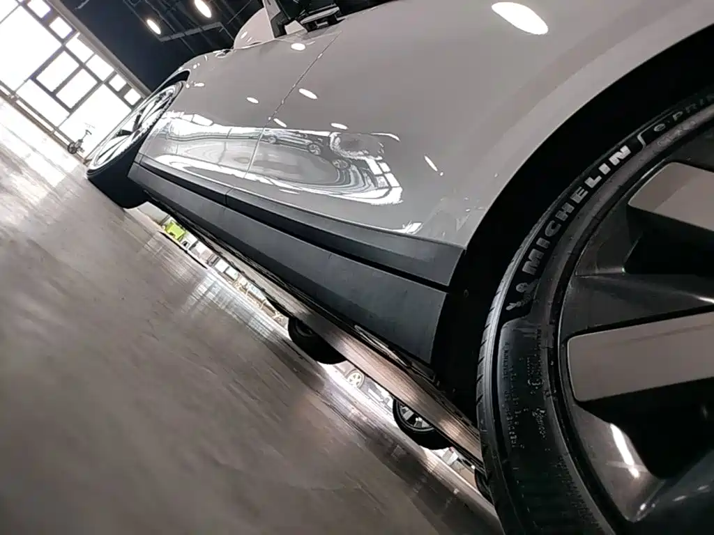 Li Auto i8 2025 — фото 22
