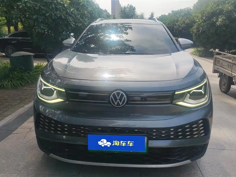 Volkswagen ID.6 X 2022