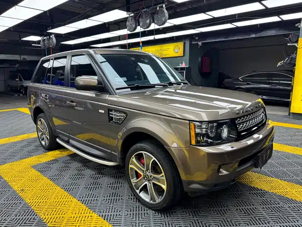 Land Rover Range Rover Sport 2013