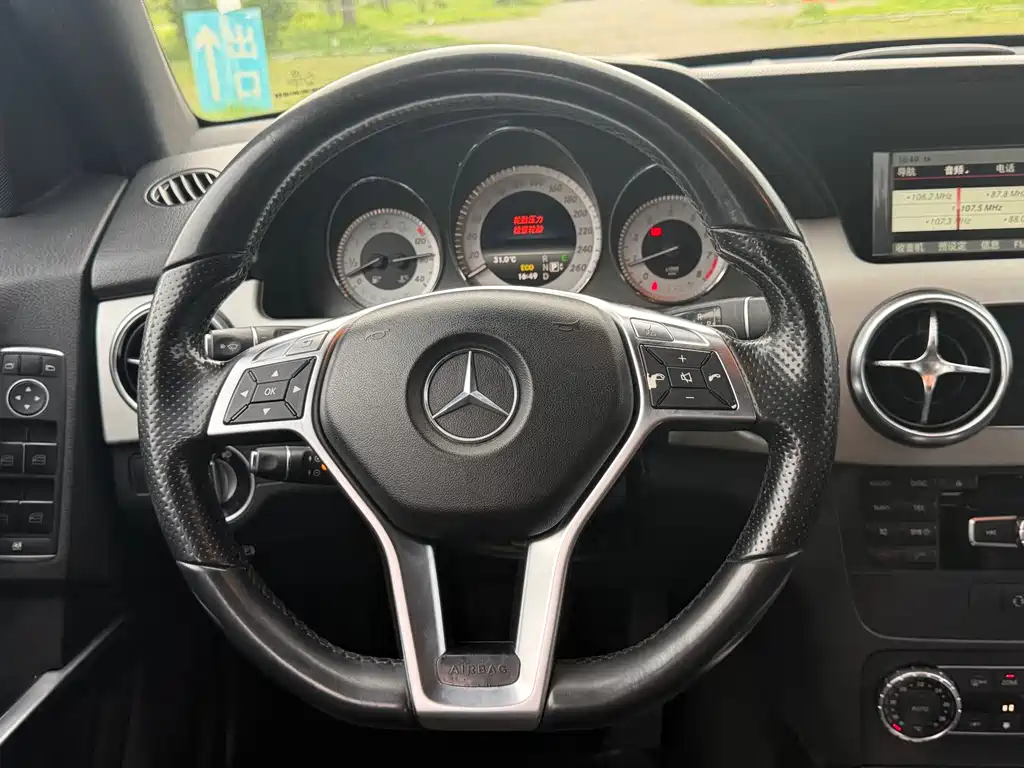 Mercedes-Benz GLK-Class 2015 — фото 16