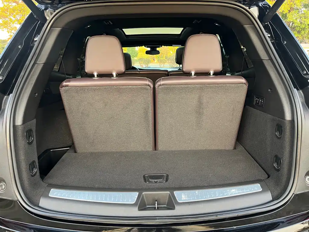 Cadillac XT6 2021 — фото 12