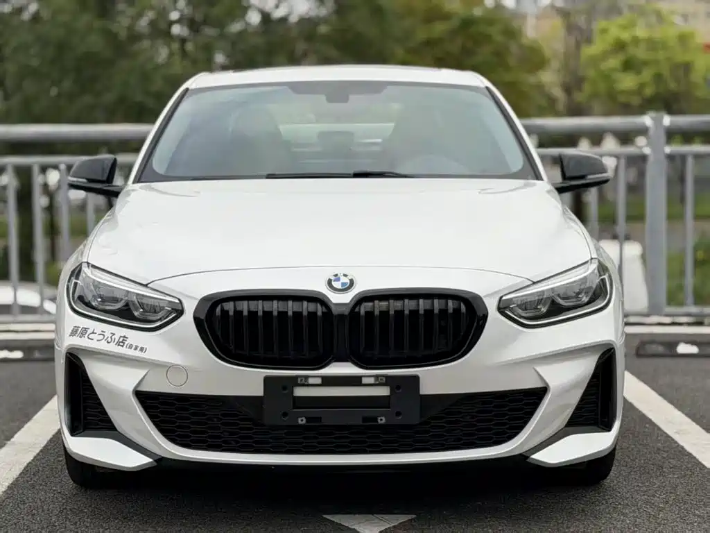 BMW 1 Series 2021