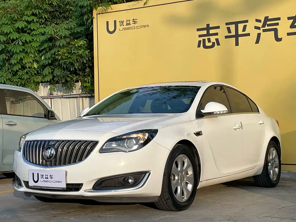 Buick Regal 2015 — фото 1
