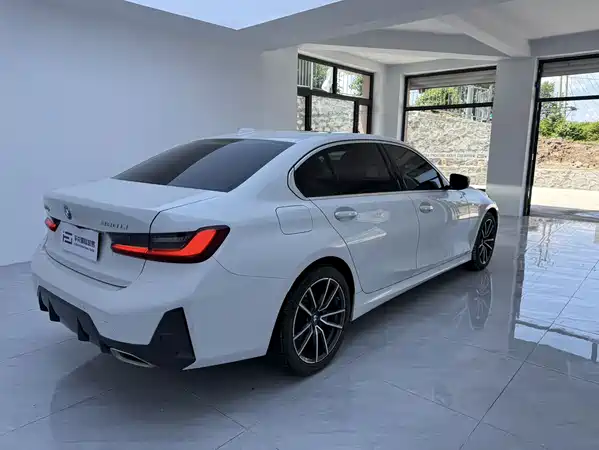 BMW 3 Series 2023