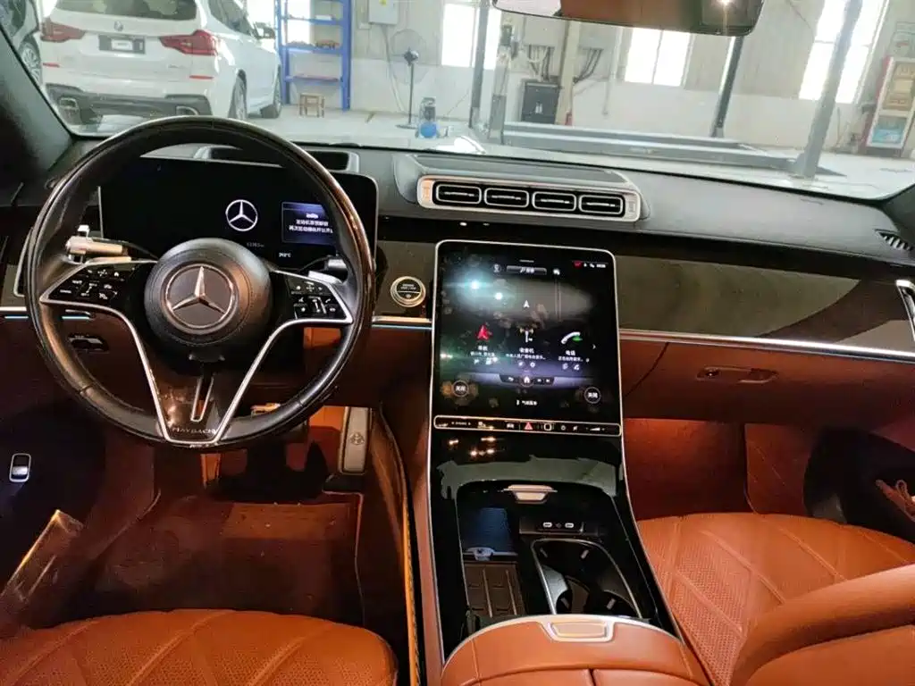 Mercedes-Benz Maybach S-Class 2024