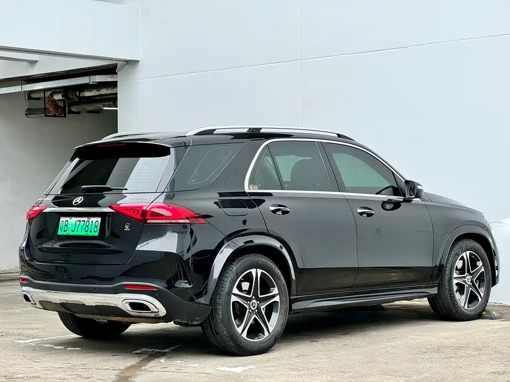 Mercedes-Benz GLE New Energy 2023 — фото 17