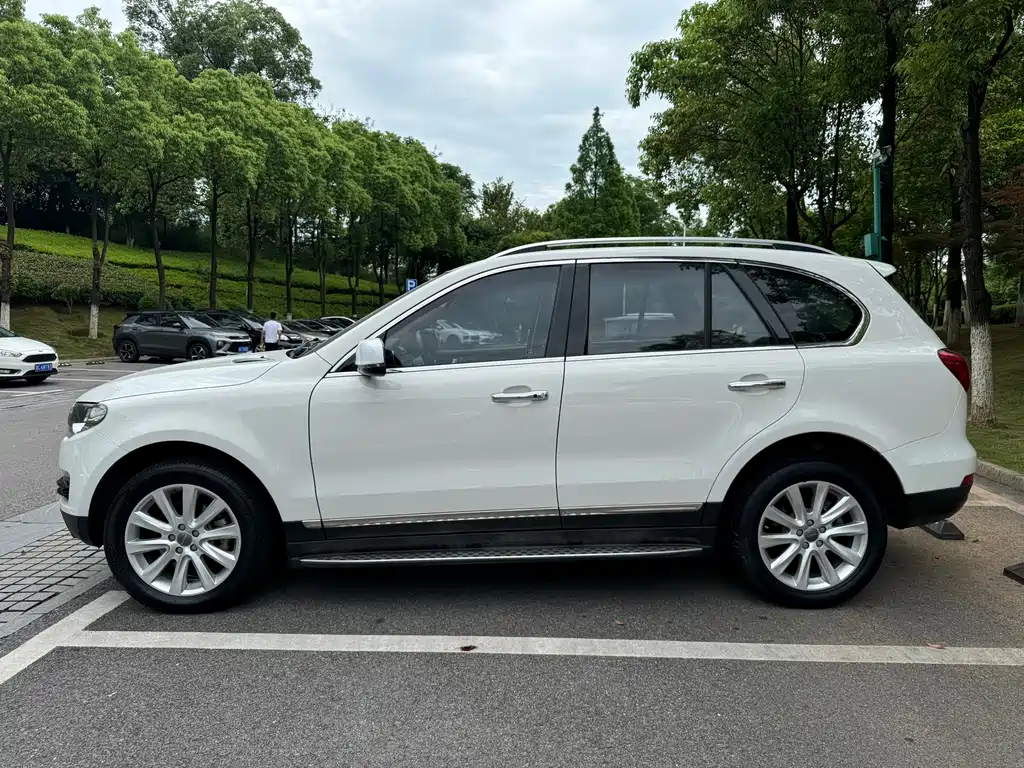 Haval H8 2016 — фото 4