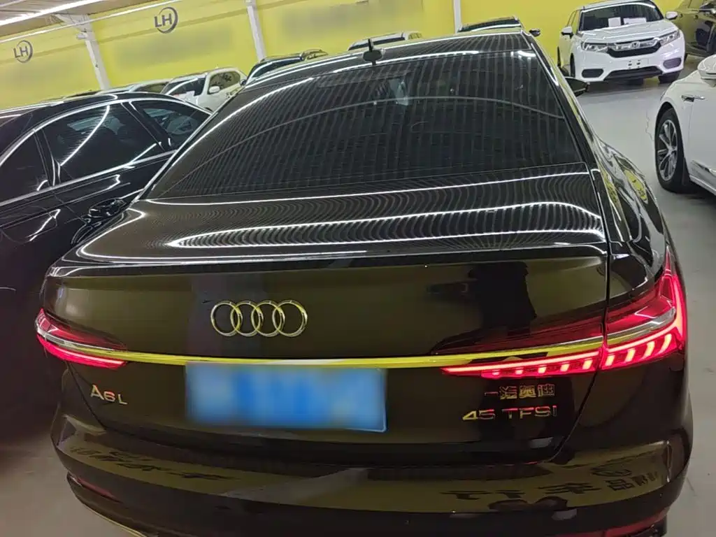 Audi A6L 2020