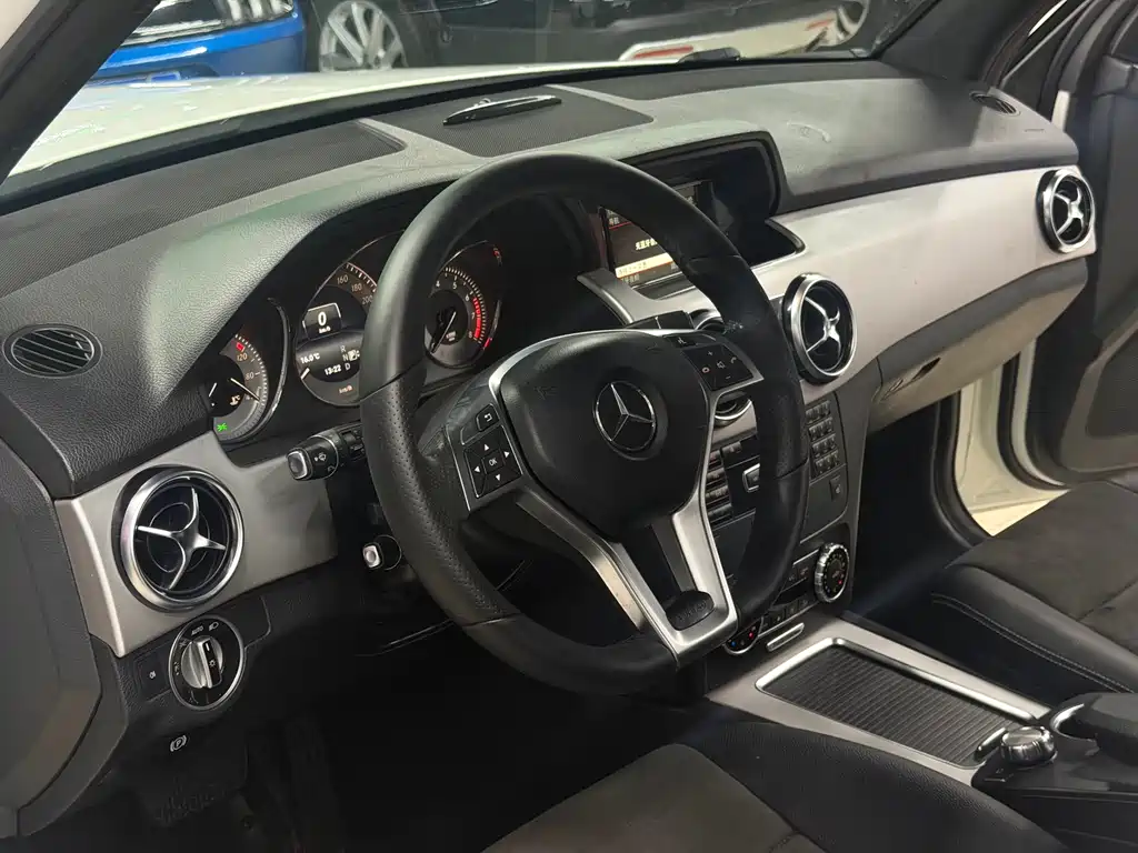 Mercedes-Benz GLK-Class 2015 — фото 10