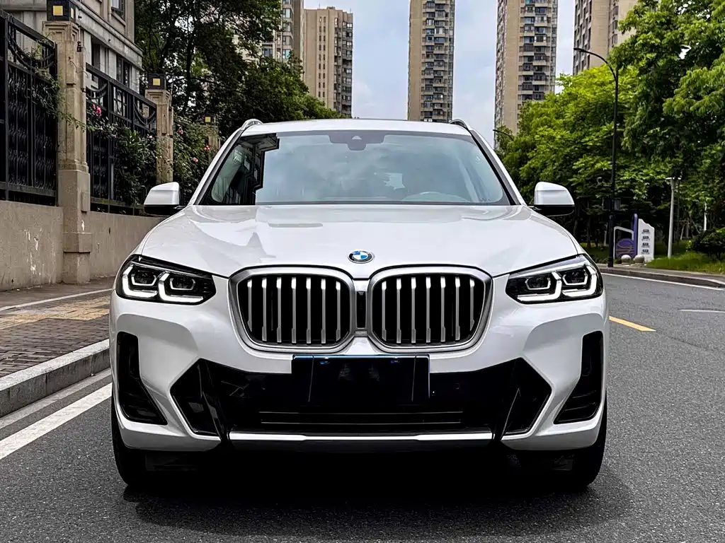 BMW X3 2022 — фото 2