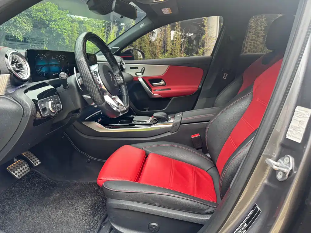 Mercedes-Benz A-Class AMG 2023 — фото 9