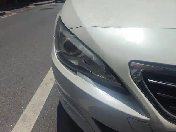 Peugeot 408 2015
