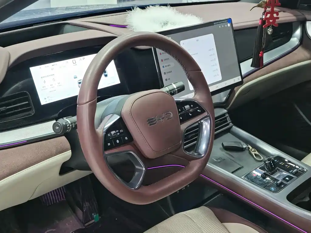 BYD Seal 07 DM-i 2025 — фото 7