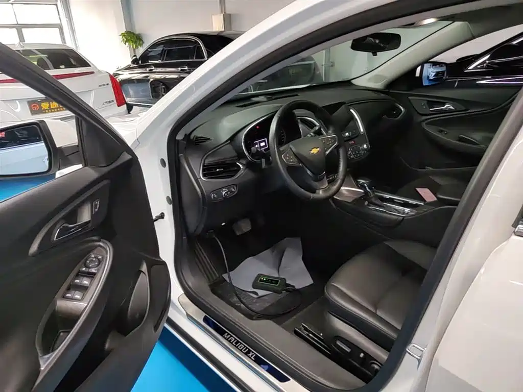Chevrolet Malibu XL 2022 — фото 16