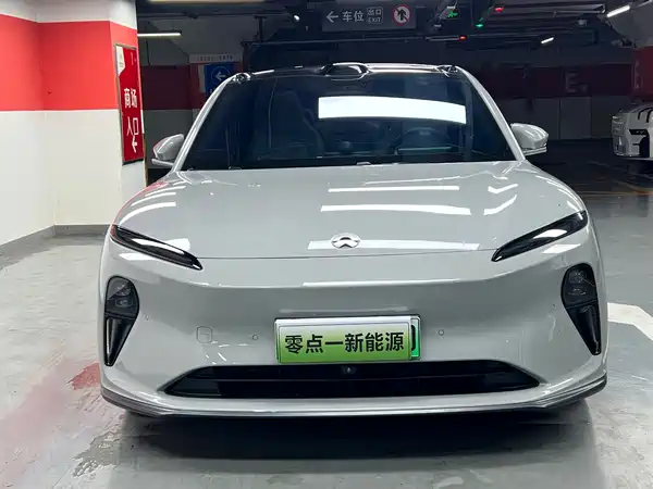 NIO ET5T 2025