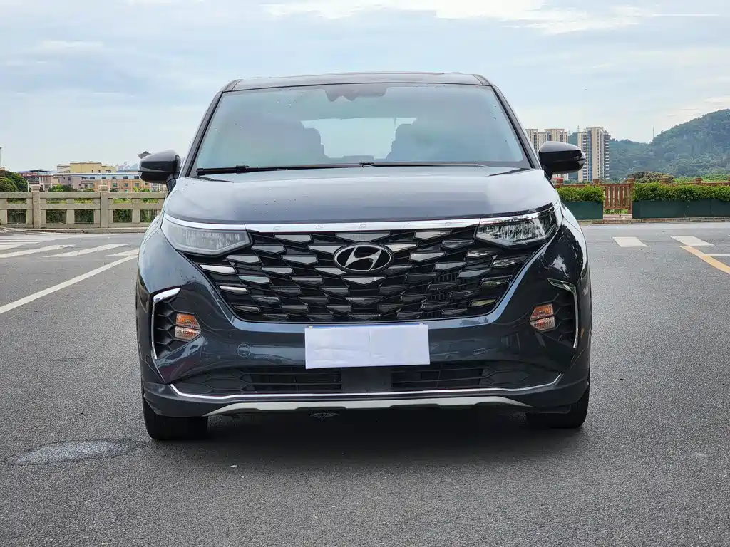 Hyundai Custo 2023 — фото 2