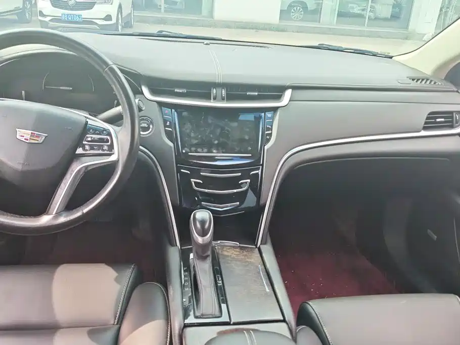 Cadillac XTS 2019 — фото 13