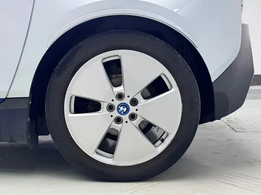 BMW i3 2017 — фото 9