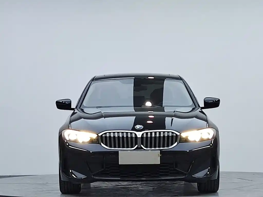 BMW 3 Series 2023