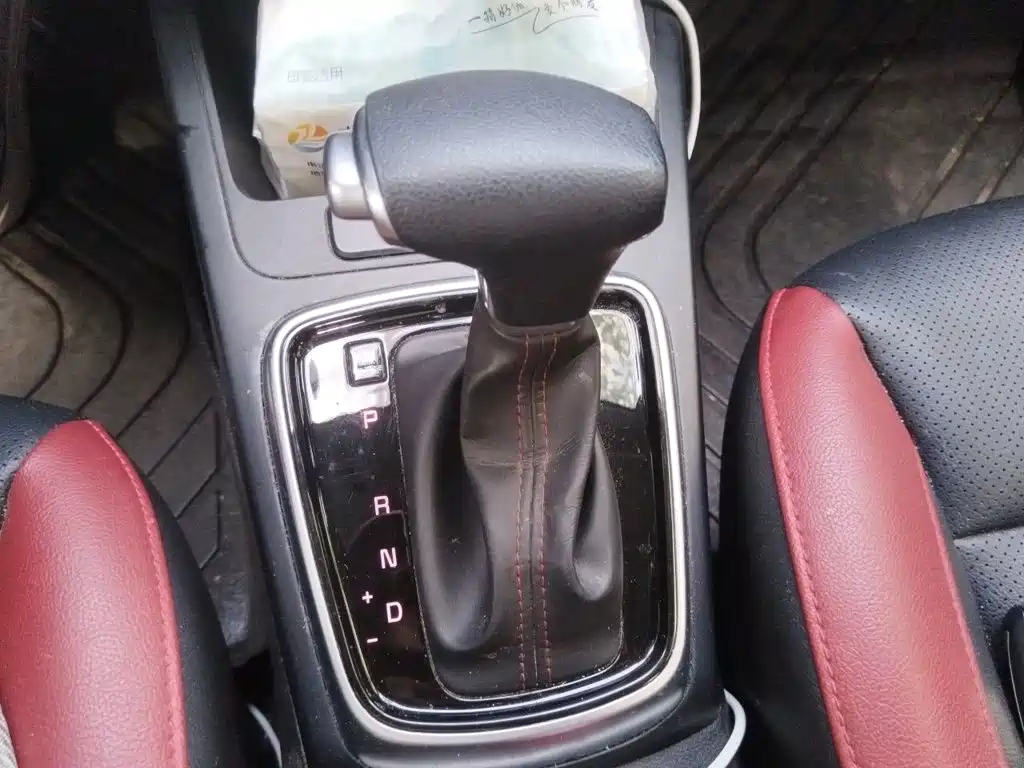 Kia KX CROSS 2018 — фото 15