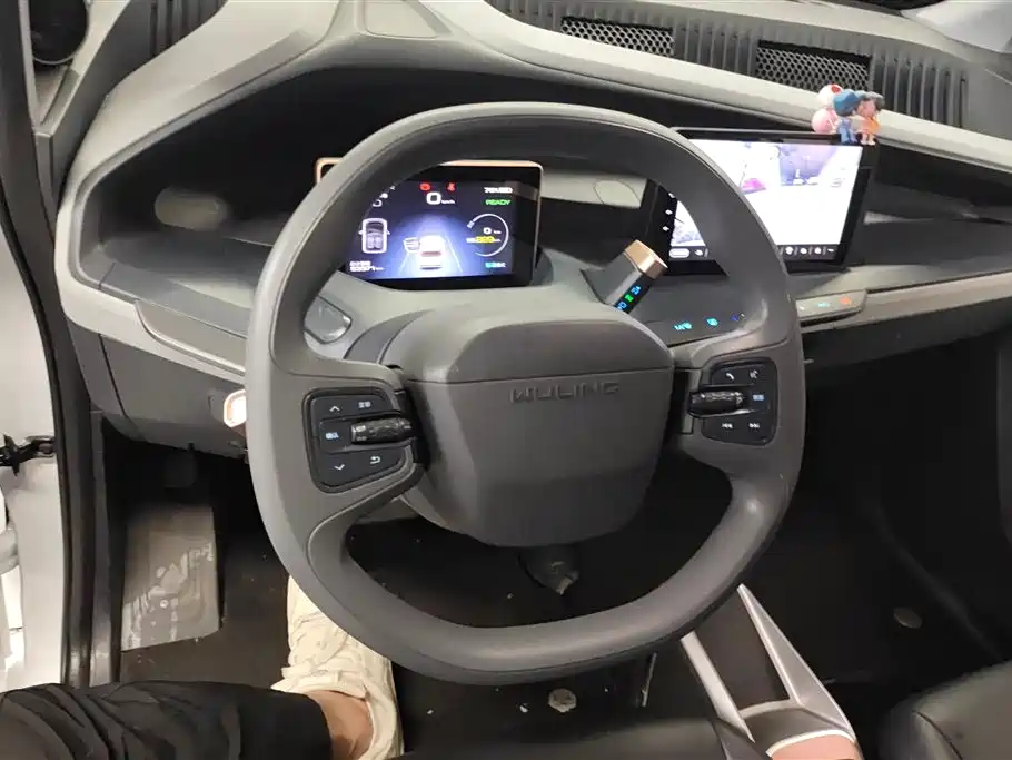 Wuling Nano EV 2022 — фото 15