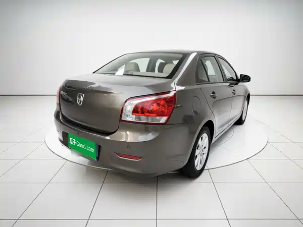 Baojun 630 2015