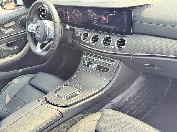 Mercedes-Benz E-Class 2019