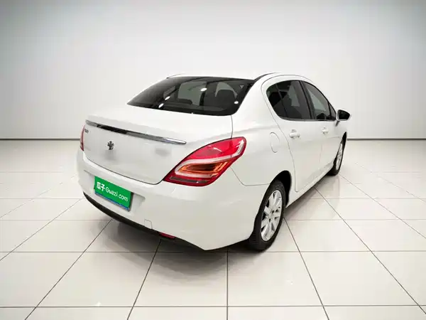 Peugeot 308 2016