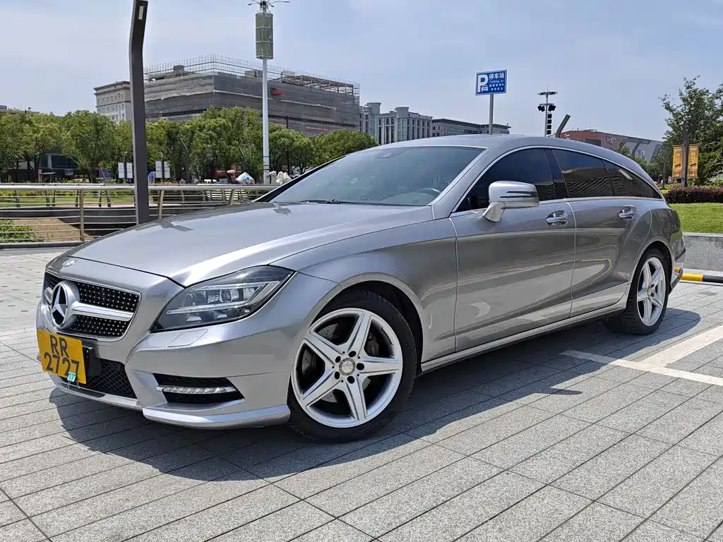Mercedes-Benz CLS 2013 — фото 1