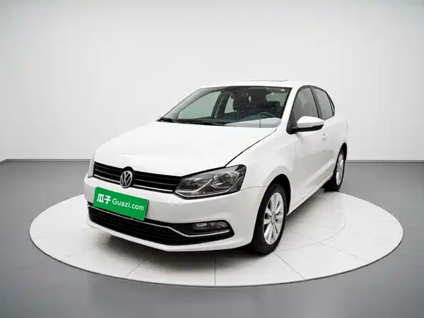 Volkswagen Polo 2015