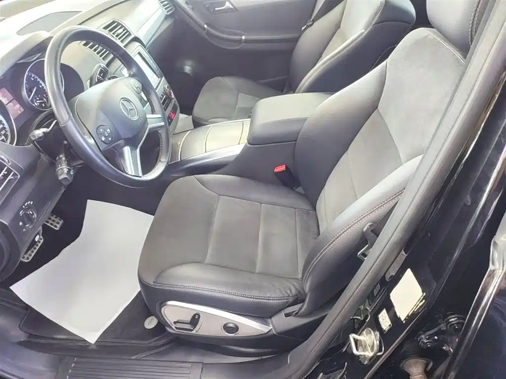 Mercedes-Benz R-Class 2015 — фото 15