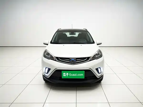 Geely Vision X1 2017