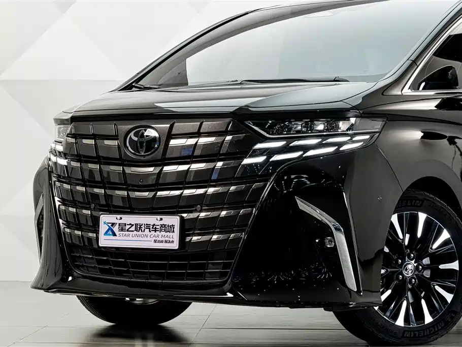 Toyota Alphard 2024